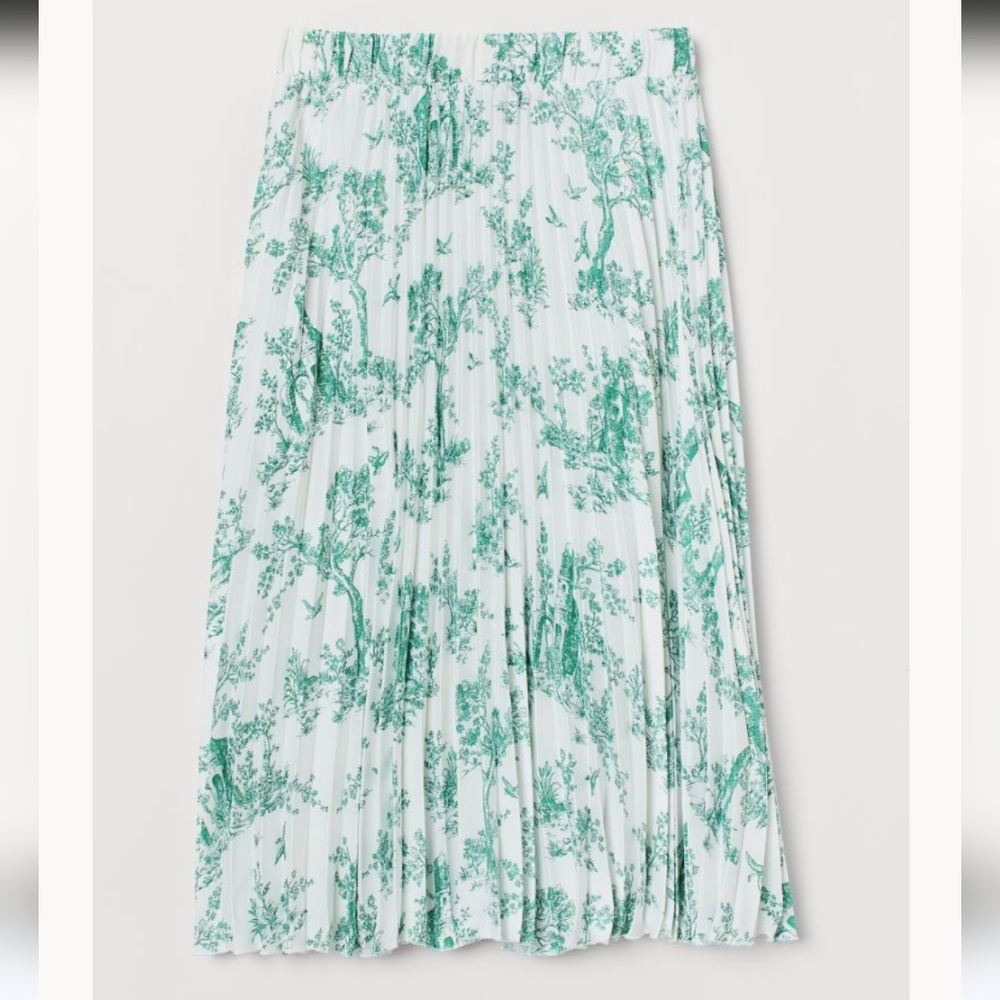 H & M Floral Pleated Cottagecore Boho Skirt